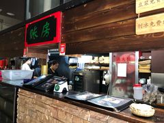 -八月美食小馆(银泰城总店)