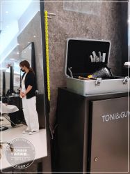 -TONI&GUY