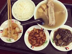 肉骨茶-Singapore Food Treats