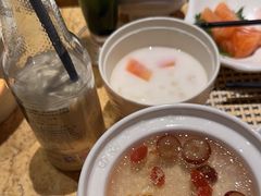 -雍和会海鲜姿造自助(湖东路店)