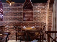 大堂-疆里疆外·和田烤肉·清真