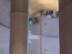 -涨巢·潮玩水疗局