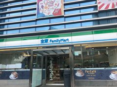 -全家便利店(四平路六店)