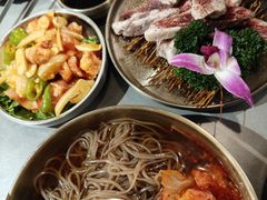 -围炉肉舍丹东海鲜烤肉·烤活鳗(步行街店)