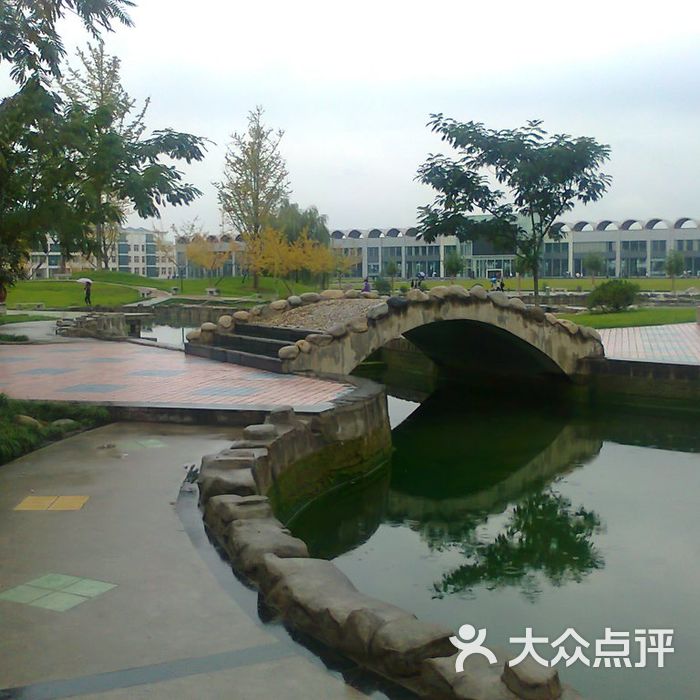 西京学院工程坊图片