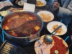 -唯爱KTV聚会餐厅(仙林东城汇店)