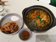 小锅米线-胡麻(静安嘉里店)