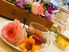 -MEET缘燕窝甜品&Tang's cake(华润万象城店)