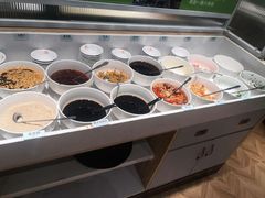 自助调料区-煲大王猪肚鸡·椰子鸡火锅(红谷滩万达店)