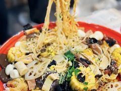 -文立新·秤盘麻辣烫(天通苑店)