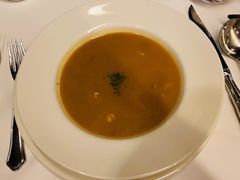 -香港赛马会双鱼河会所