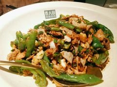 -费大厨辣椒炒肉(高铁吾悦广场店)
