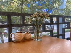 靠窗位-红小满休闲餐厅(十全街店)