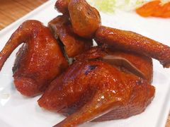 脆皮乳鸽-永記粤菜·五指毛桃花雕鸡煲(九亭店)