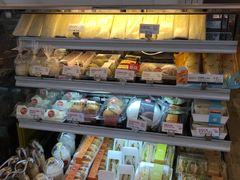 面包甜点陈列柜-85度C(北京八角物美店)