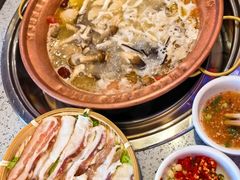 -阿婆情腊排骨火锅(金虹路店)