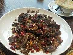 -胡胖子有点味·湘鄂菜(花桥中百仓储店)