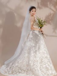 -第一夫人婚纱摄影(南京店)