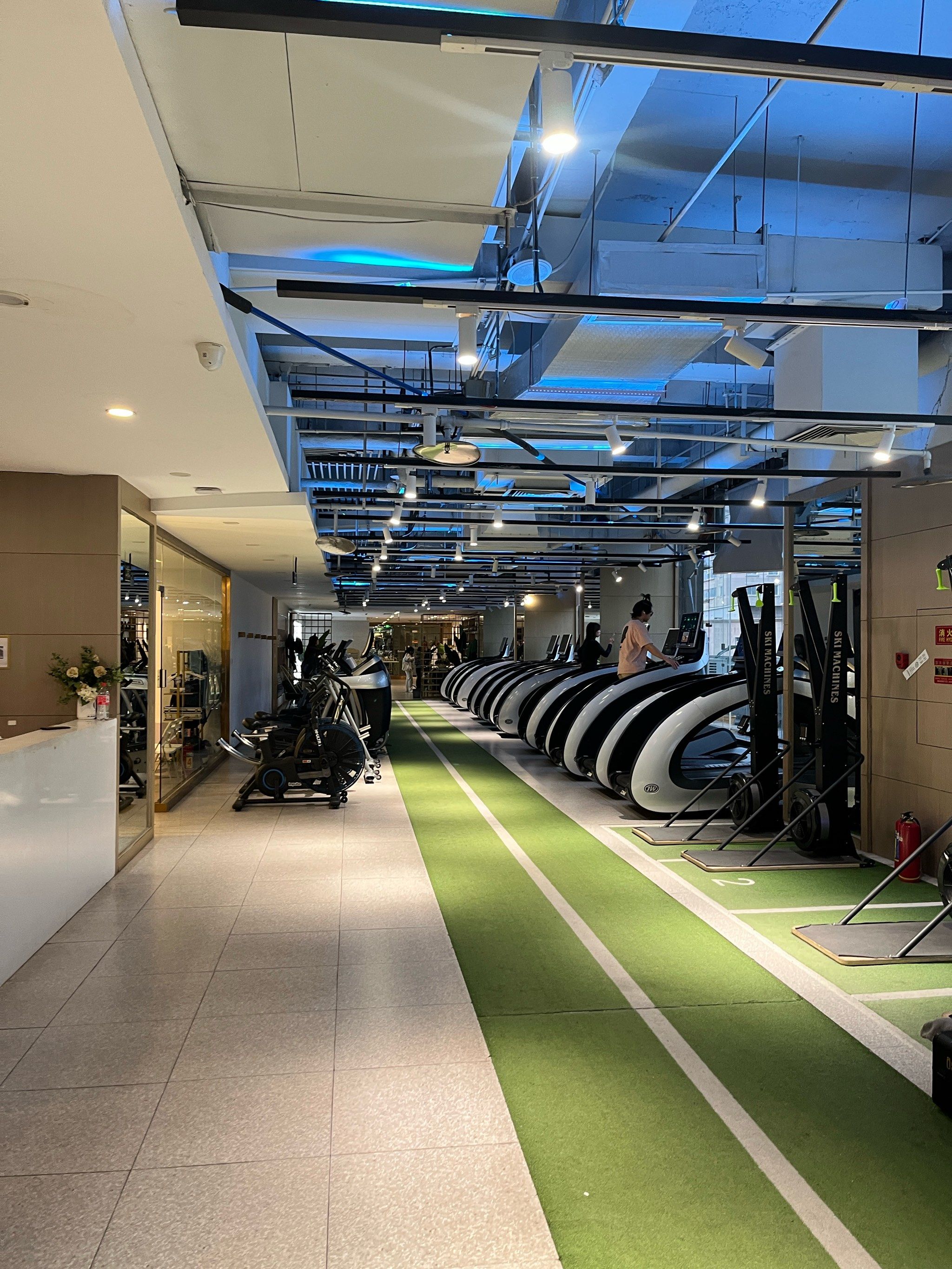 乾坤乐健健身房