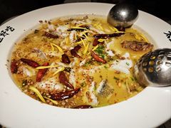 老坛子酸菜鱼-太二酸菜鱼(汕头苏宁广场店)