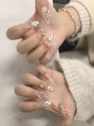 -尤米一站式美甲美睫