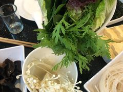 -鼎盛山海火锅(北戴河刘庄夜市老虎石浴场店)