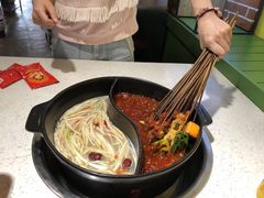 -钢管厂歆瑞源油卤串串香(春熙路太古里店)