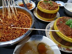 -肖四女乐山跷脚牛肉(世博源店)
