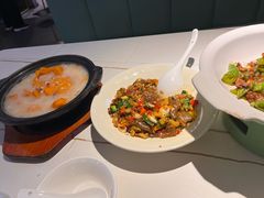 -阿瓦山寨·湘菜现炒·剁椒鱼头王(咸阳总店)