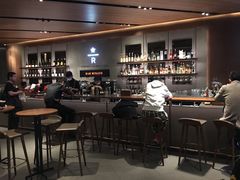 -星巴克(西藏路店)