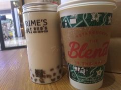 浓郁咖啡拿铁-星巴克臻选(南京艾尚天地店)