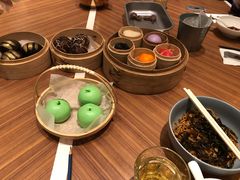 -唐宫小聚(新港中心店)