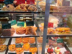 -星巴克(香港国际机场44号闸店)