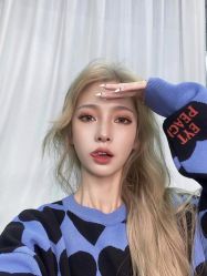 -AYO SALON