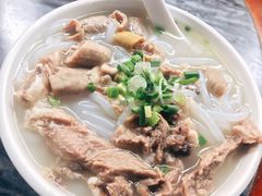 猪肠拼边肉濑粉-三鄉濑粉·铭珠粥粉