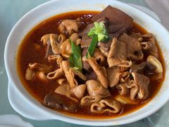 鸭血肥肠-殷记大酒店