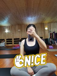 -威思丽高温瑜伽会馆