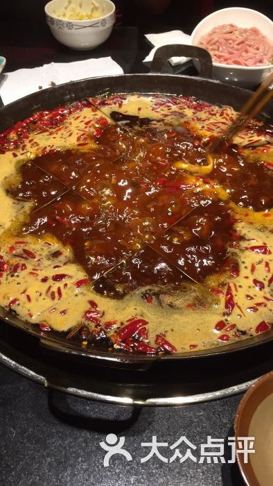 重庆红板凳火锅图片