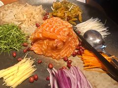 黑松露捞起三文鱼-小炳胜(卓悦中心店)