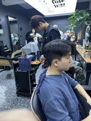 -藤野造型专业烫染接发