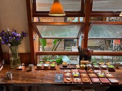 -银米·云南传统过桥米线(双廊黑金冠店)