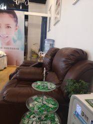 -净颜专业祛斑祛痘