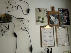 -熊猫一间店欧式奶茶铺