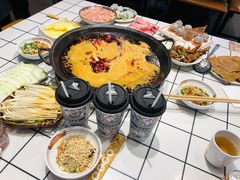 -花房村老火锅(巴南万达店)