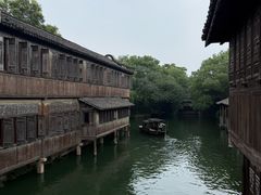 -茅老太臭豆腐