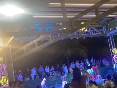 -渔家火锅·海鲜自助餐·演艺(亚龙湾天域酒店)