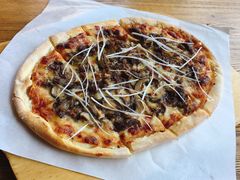 莱芙缇牛肉披萨-LYFATTI 莱芙缇(赣水路店)