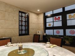 -利鸿私宴(南京路步行街店)