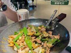 -费大厨辣椒炒肉(黄兴中心广场店)