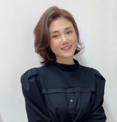 -十六番发型师事务所